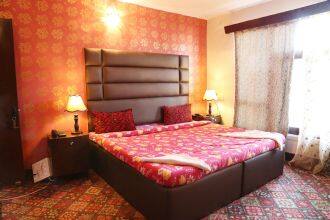 Hotel Grand Gul-e-anar, Srinagar 2